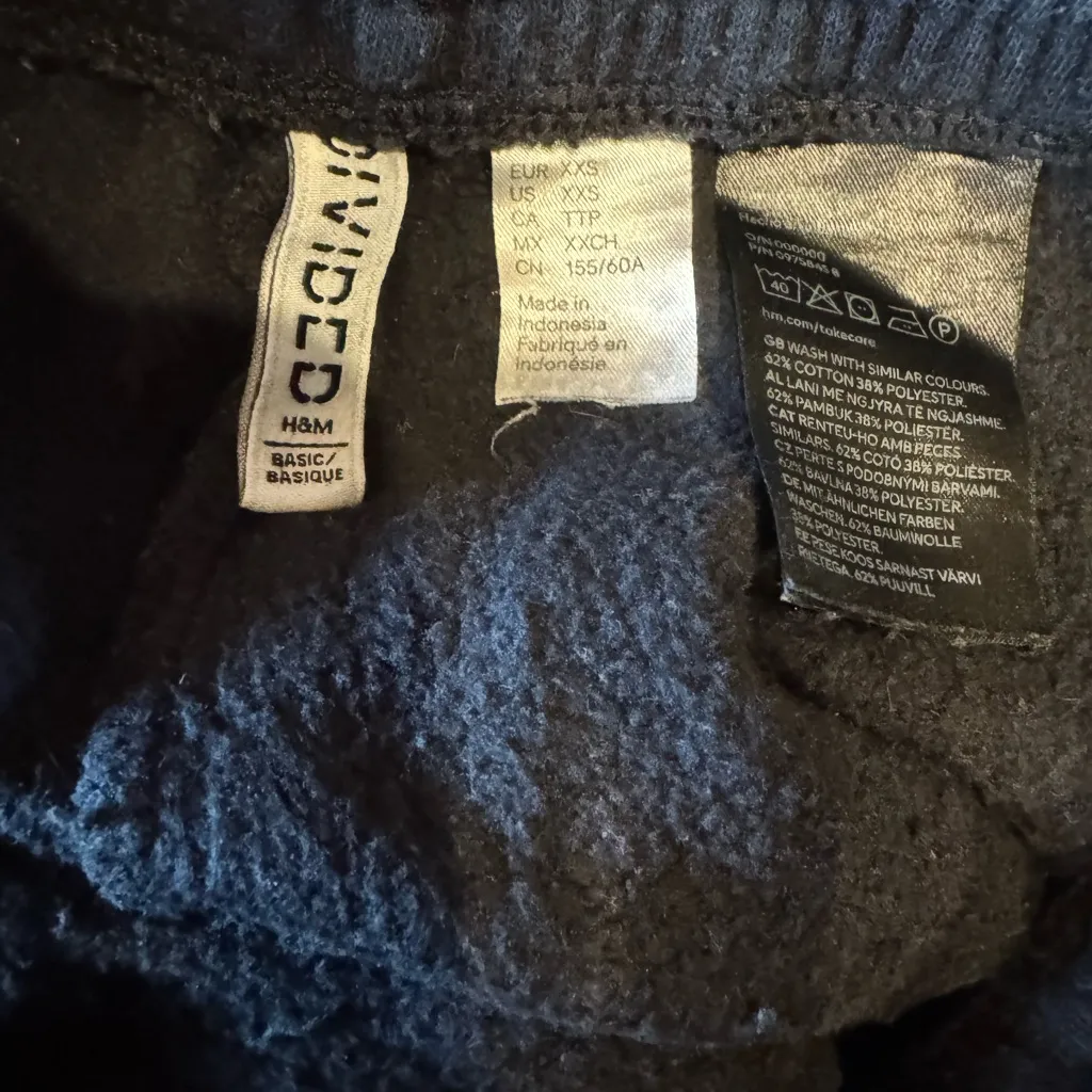 H&M woman’s Dark Jogger Sweatpants - Image 3