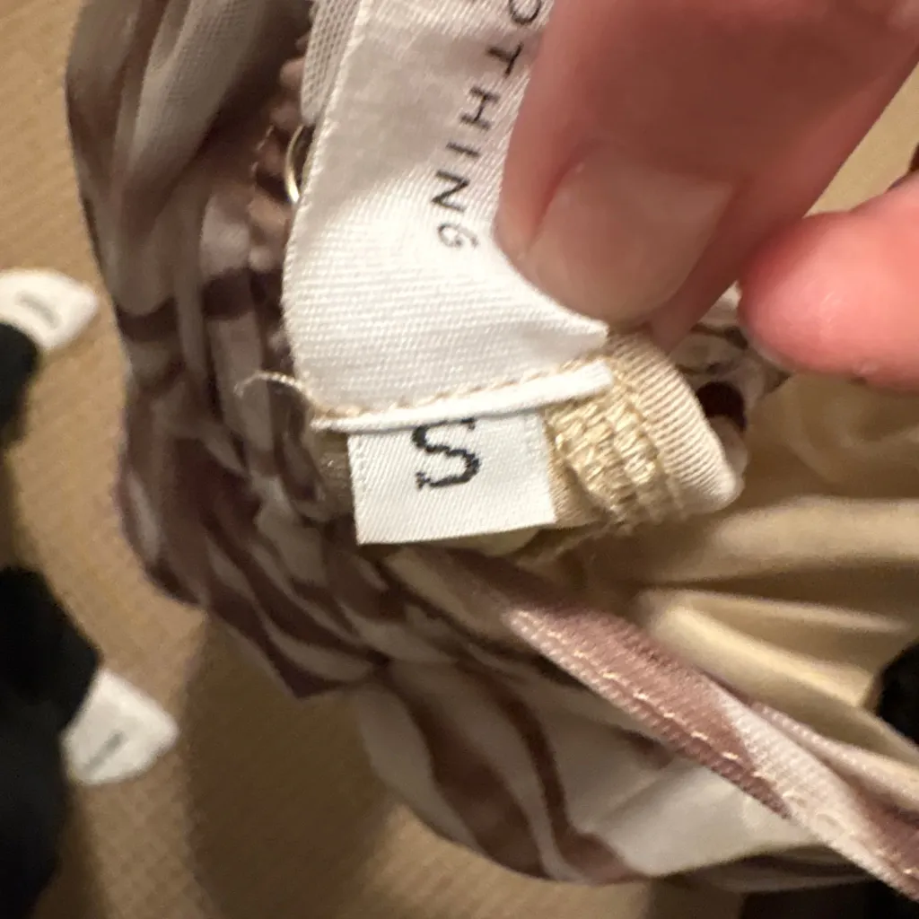 Stylish Swirl Pattern Mini Dress - Image 4