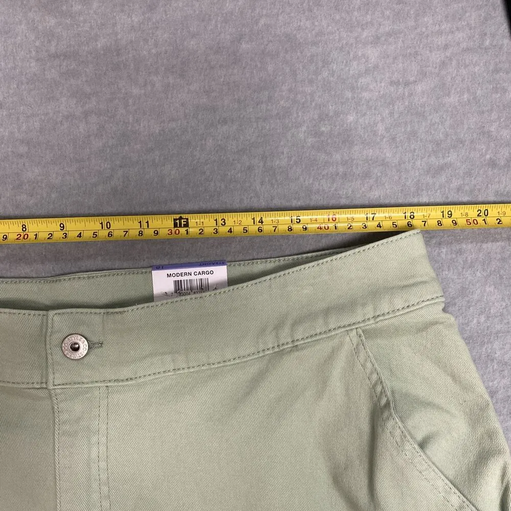 Style & co. Mid Rise Green Cargo Cropped Straight Jeans Womens 18 Smokey Sage - Image 9