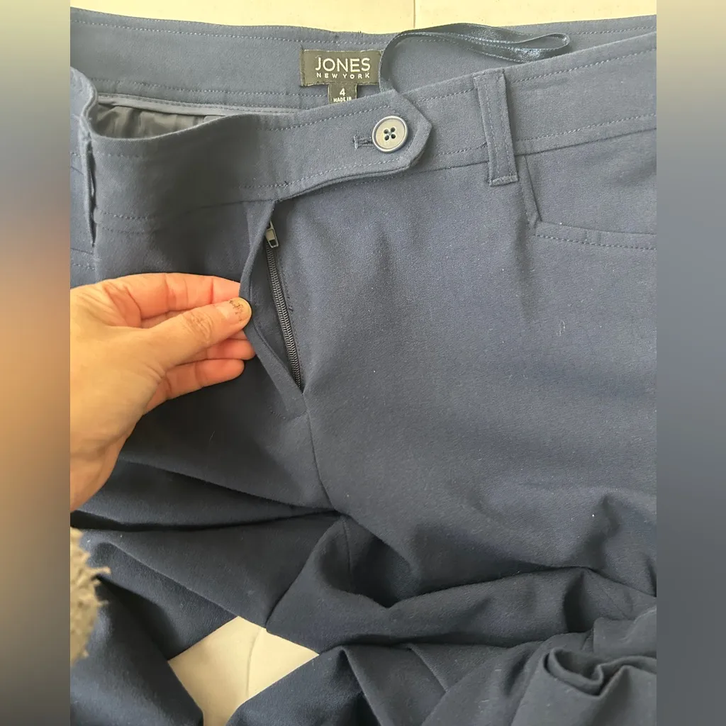 JNY Jones NY Women’s Dress Pants size 4 - Image 3