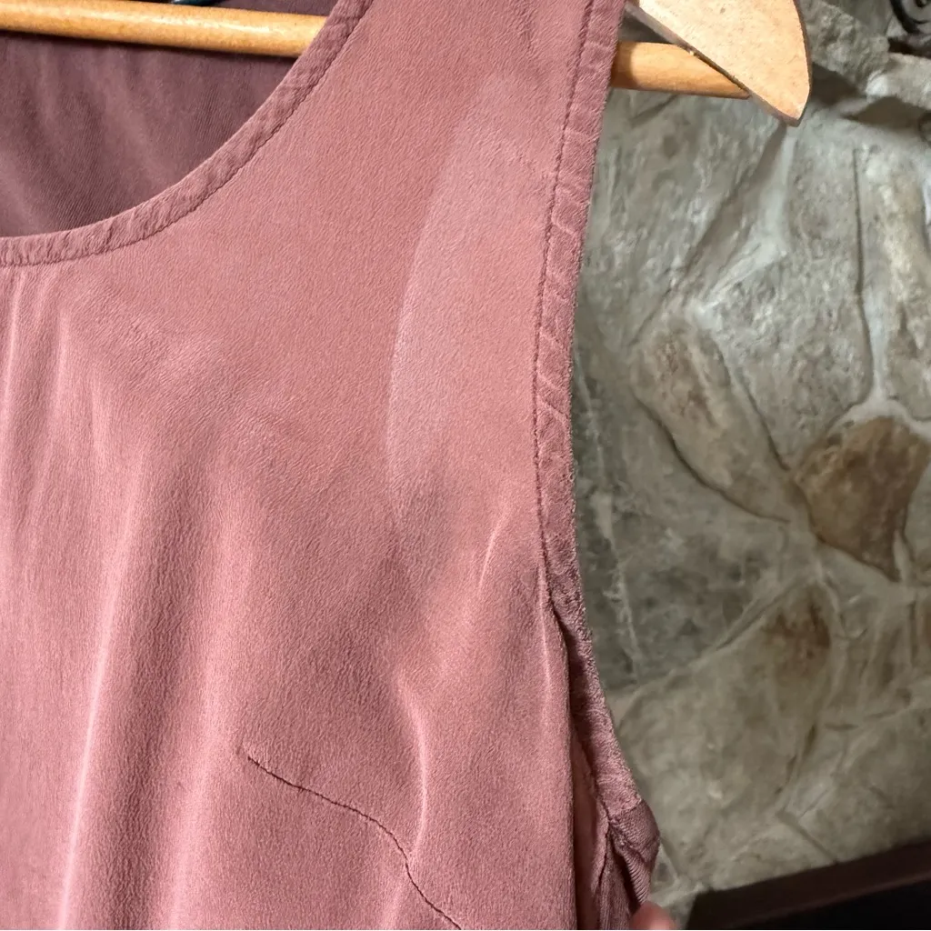 Wool rich Silk Sleeveless Lounge Top - Image 5