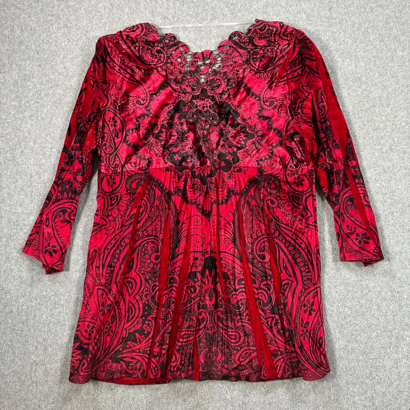 Live and Let Live Velvet V-Neck Top Women's Petite Large Red Lace 3/4 Sleeve Y2k - Image 8