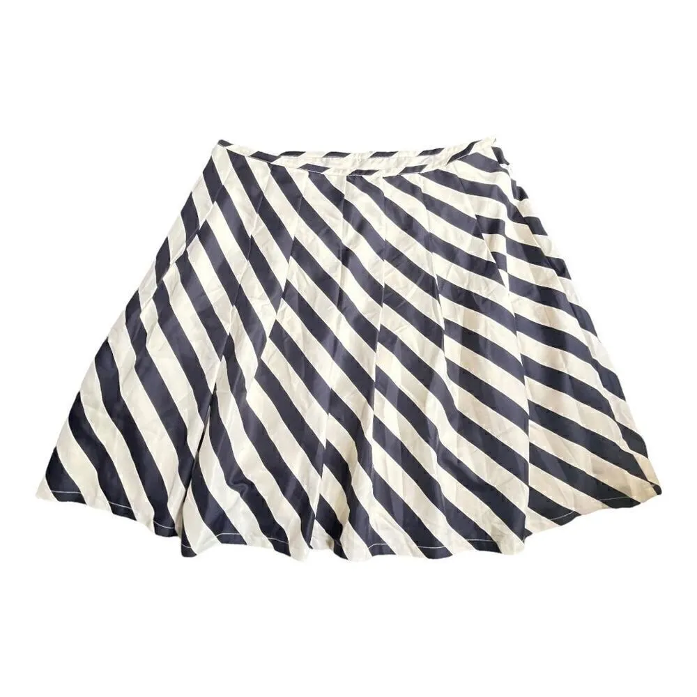 Outback Red  Striped Pleated Skirt Size Large - Image 4