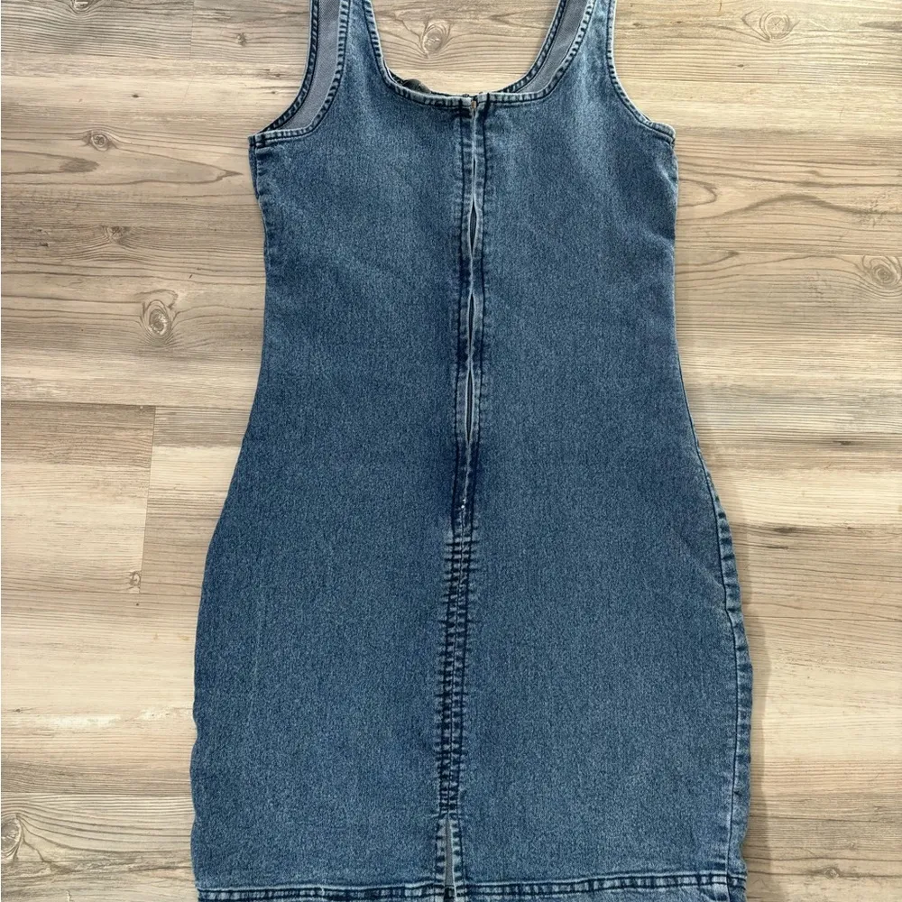 Derek Heart /Medium Denim Dress, zipper back, chest is 25, length is 26 - Image 2