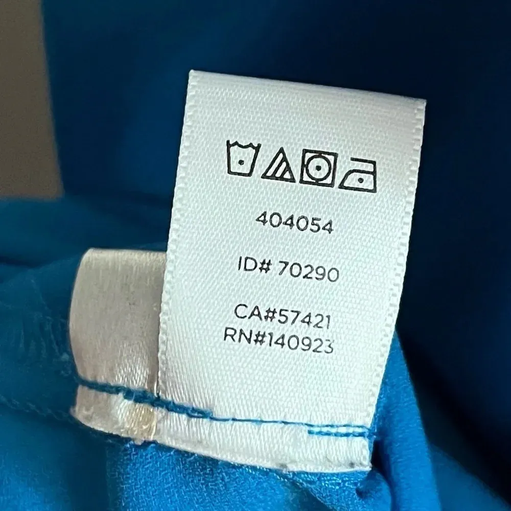 Loft • Blue Split Neck Tank Top - Image 3