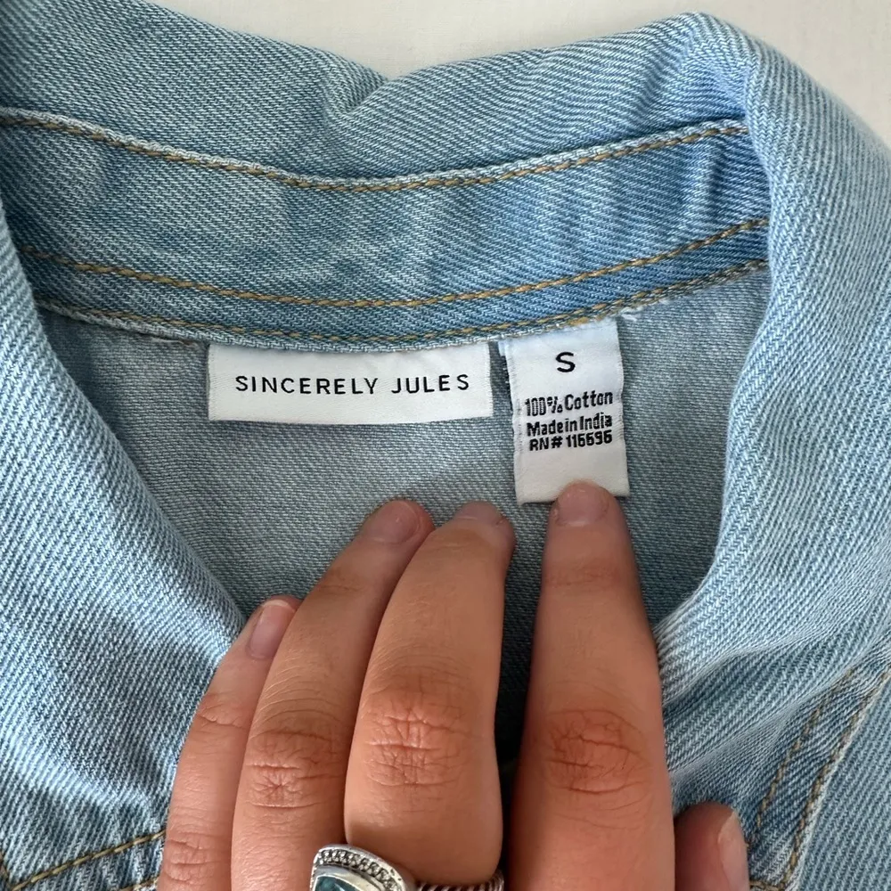 Light blue denim dress with belt - Image 6