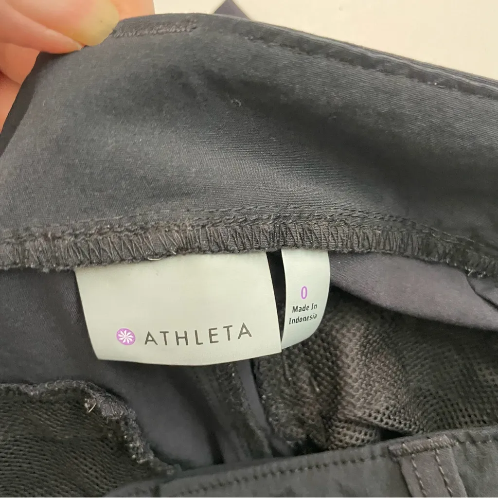 Athleta Pants Palisade Crop Cargo Pockets Athletic Lounge Travel Hiking Black - Image 9