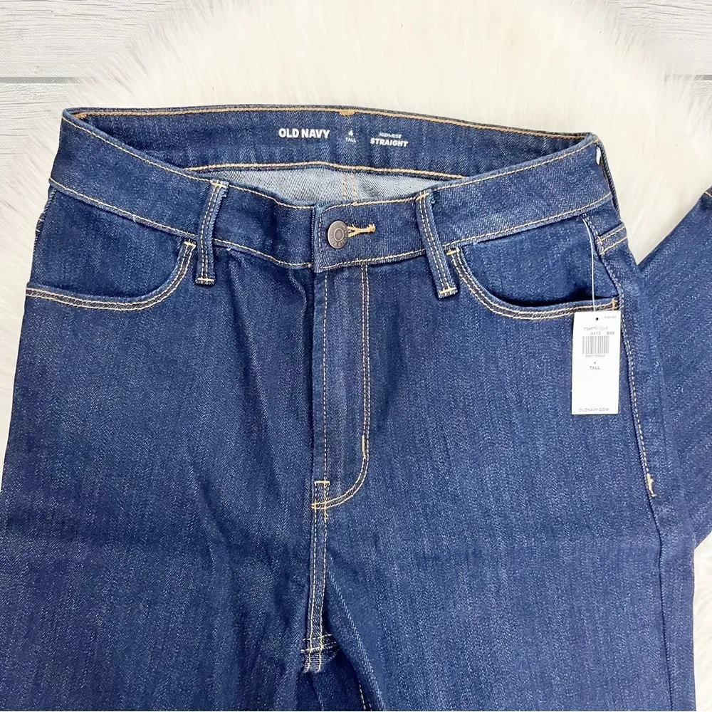 Old Navy High Rise Straight Jeans - Image 3