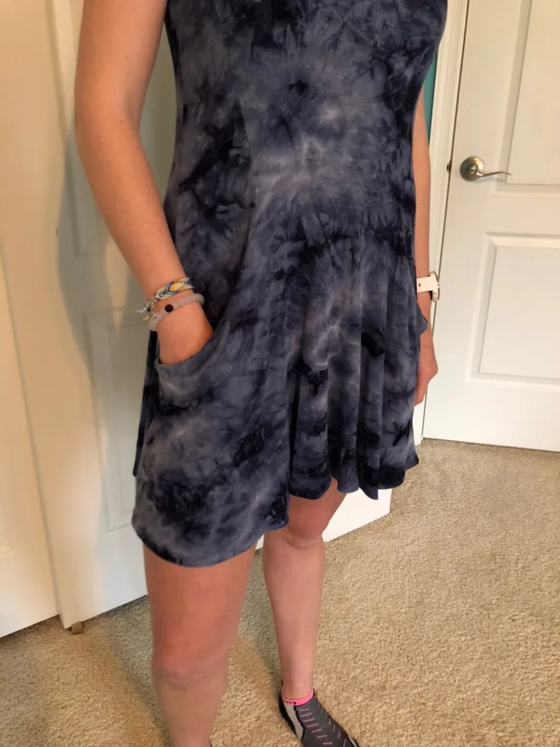 Francesca's TIE DYE SHIFT DRESS - Image 5