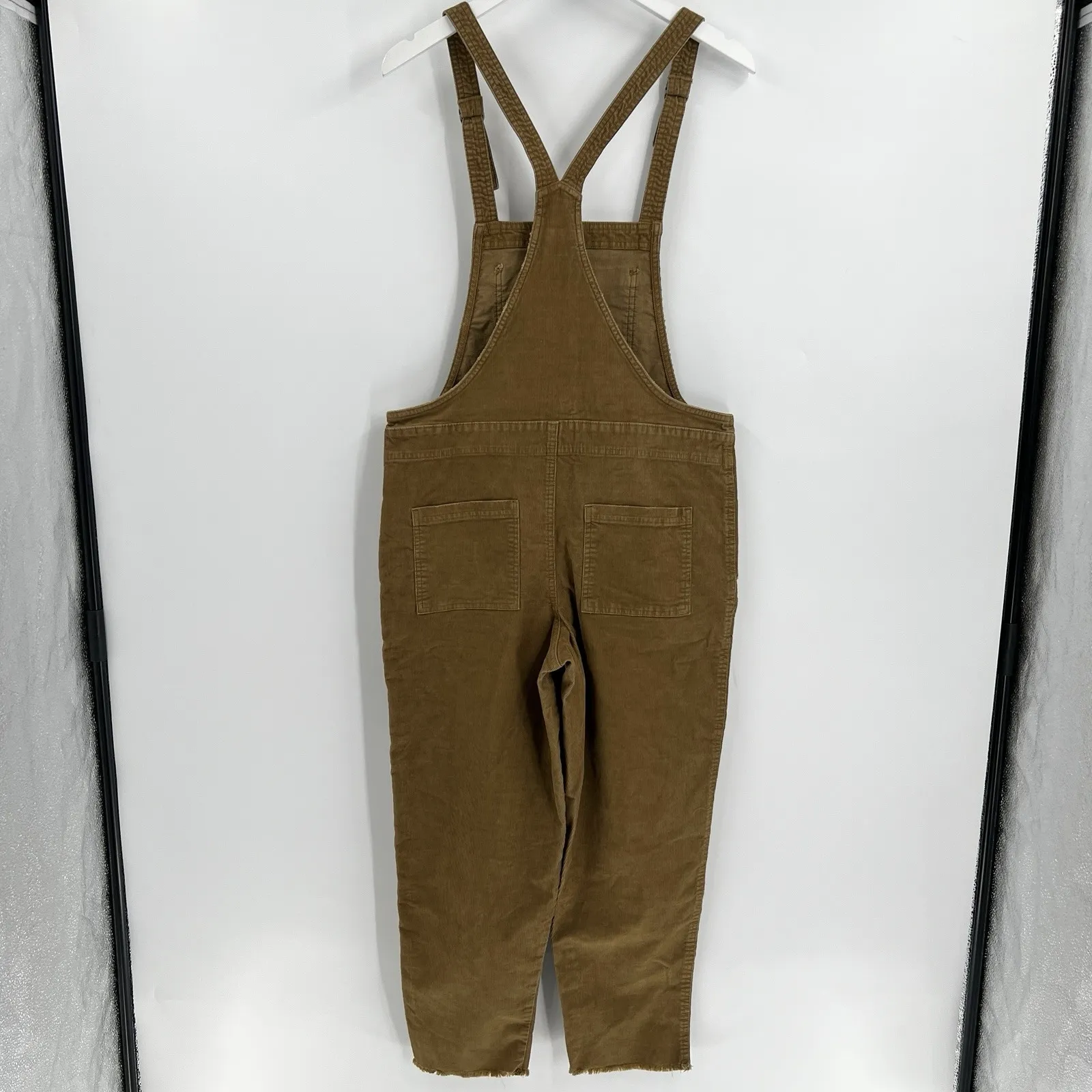 Aerie Werk & Play Brown Corduroy Bib Overalls Size Medium Raw Frayed Hem Casual - Image 6