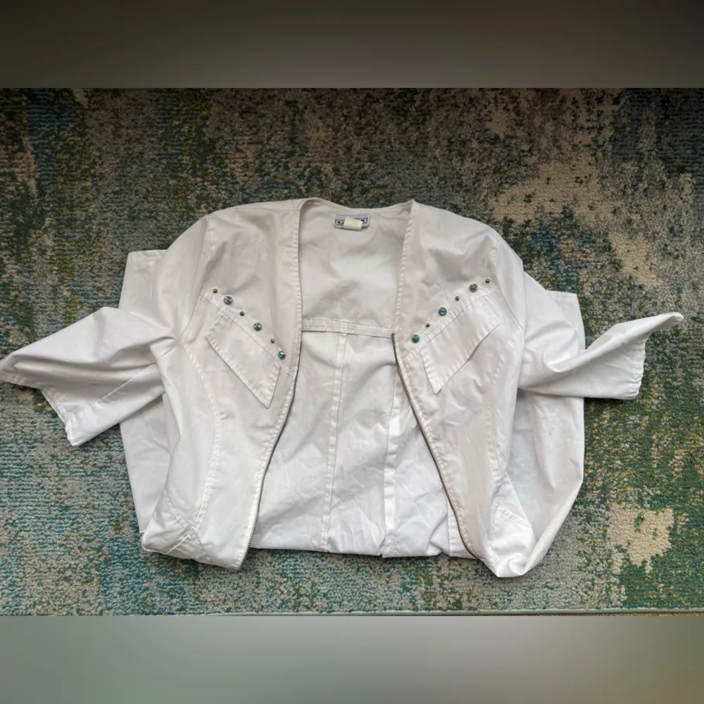 Vintage Luelle zipper front white turquoise beaded western dress, size small - Image 3