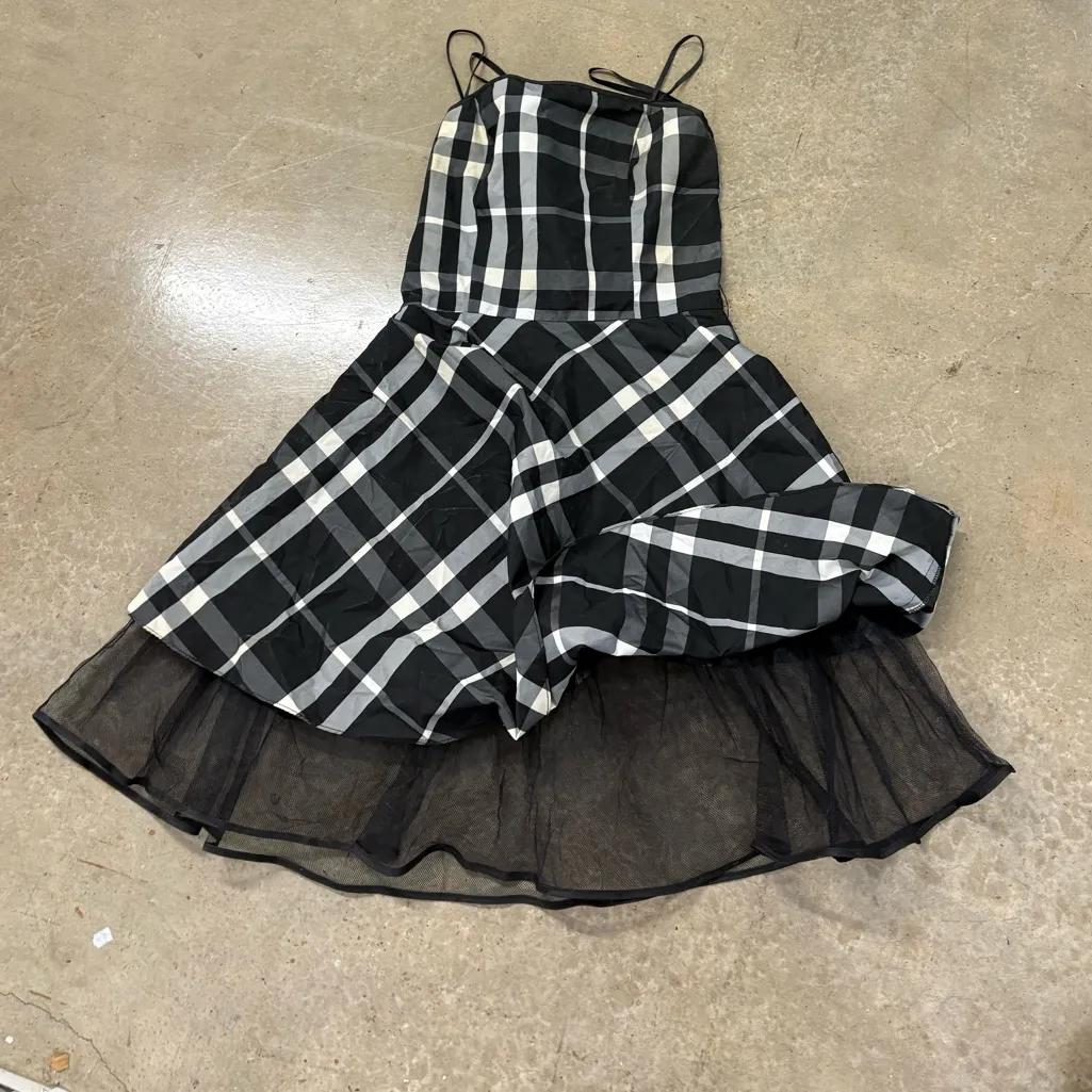 Steppin' Out Semi Formal Black and White Checkered Midi Dress with TuTu 9/10 Size undefined - Image 3