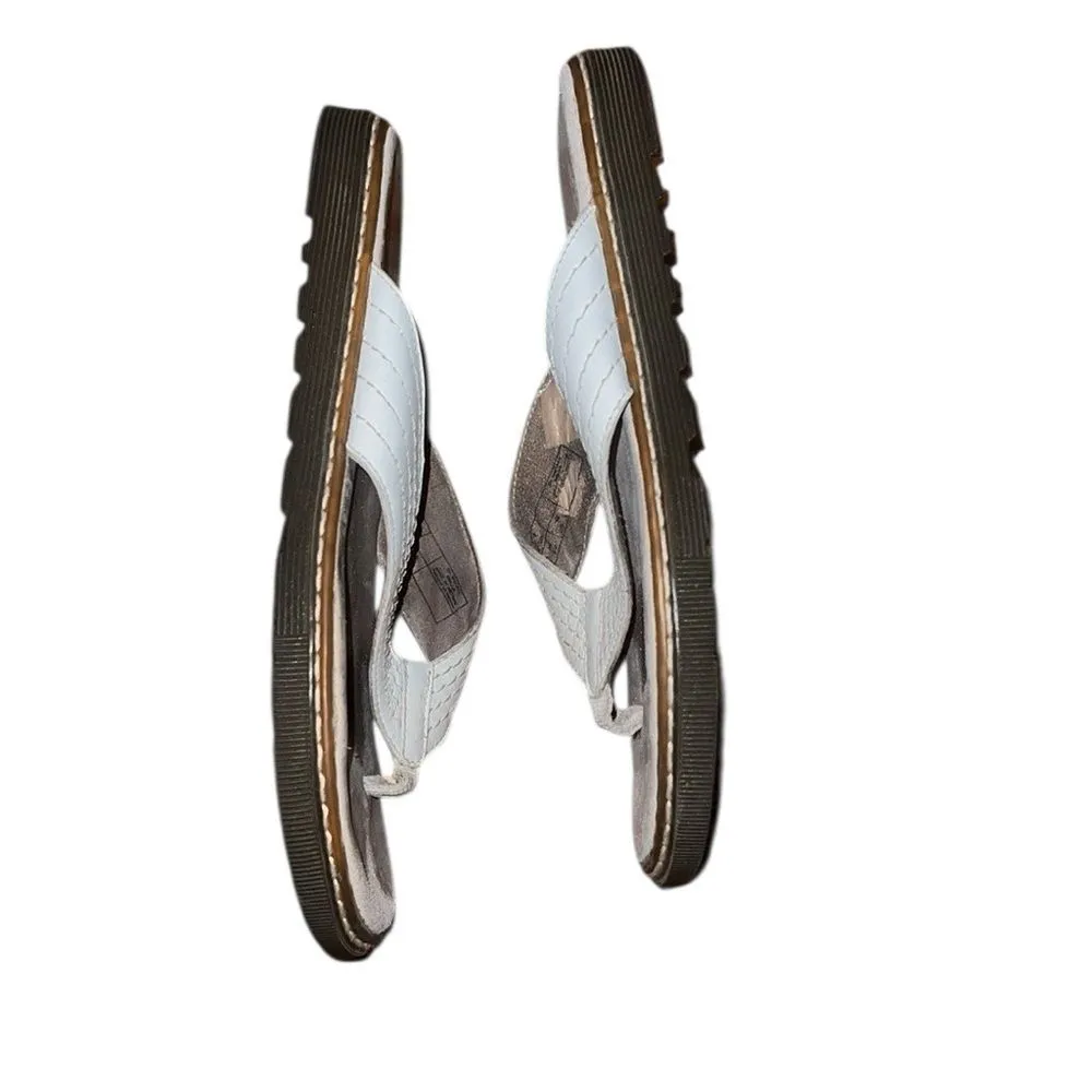 Dr. Martens White Flip Flop Sandals Size 10 - Image 4
