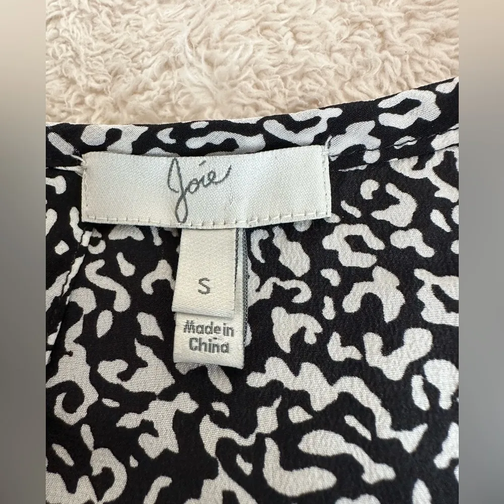 * Joie Silk Animal Cheetah Leopard Print Blouse Top Black white size small - Image 3