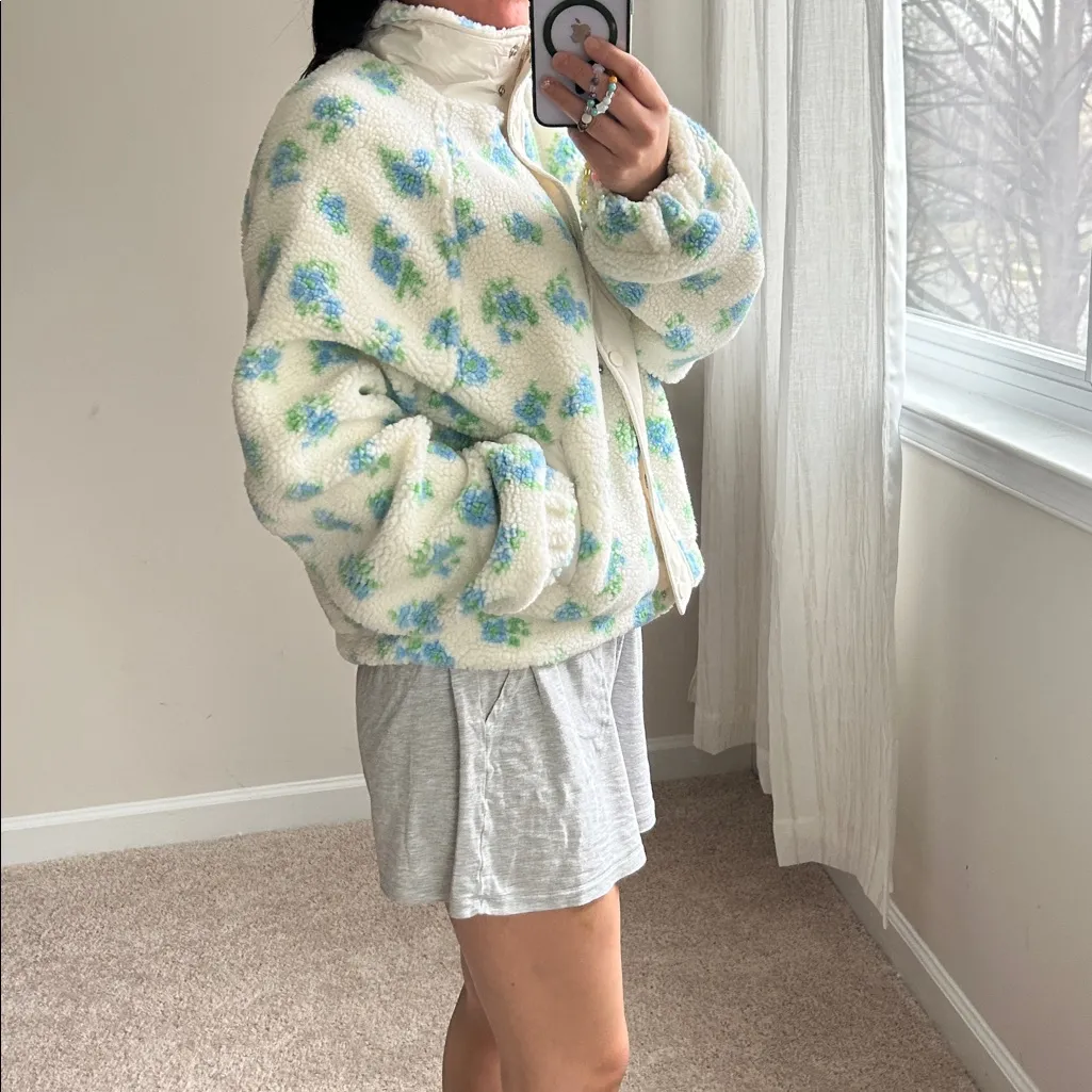 Double Zero Floral Sherpa Jacket. S - Image 14