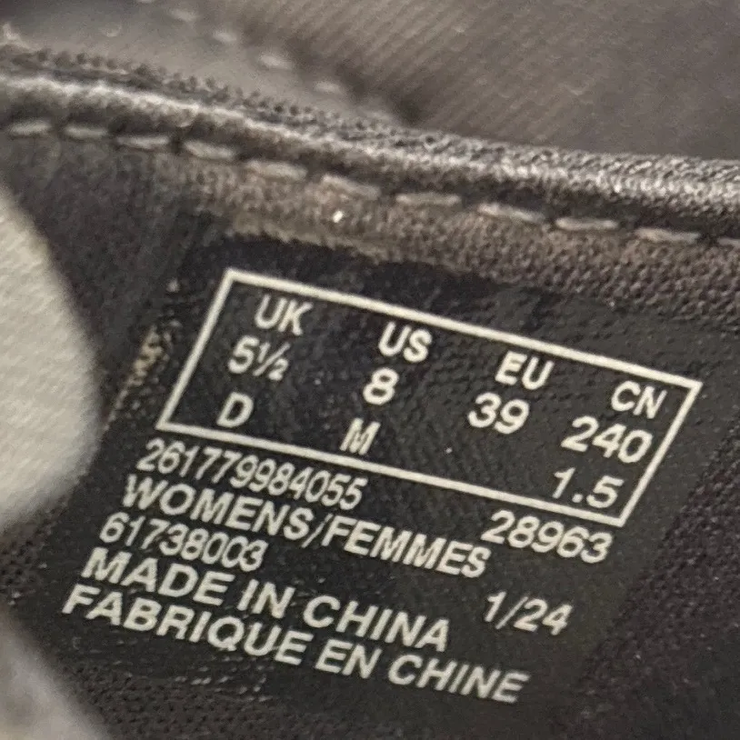 Clarks Cloudsteppers Women's US 8 Navy Blue Thong Flower Accent Sandals comfort‎ - Image 6