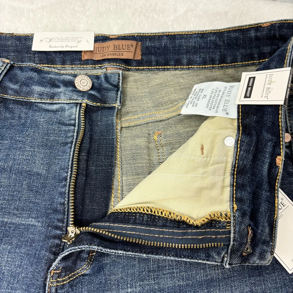 Judy Blue High Waist Women's Frayed Hem Jean Shorts - Dark Blue Size XL - Image 10