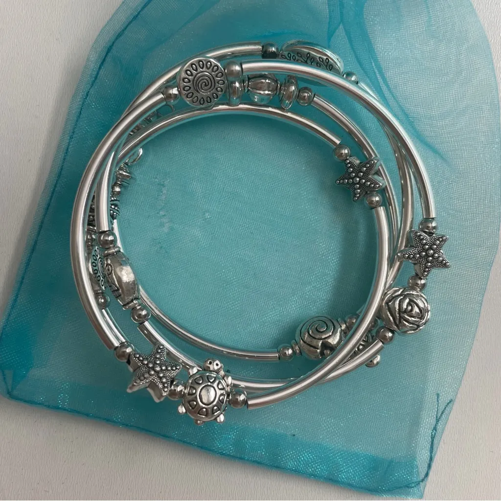 Swirly Bracelet Sea Charms Turtle Starfish Shell Flower Leaf Sun Silver Stretch - Image 2