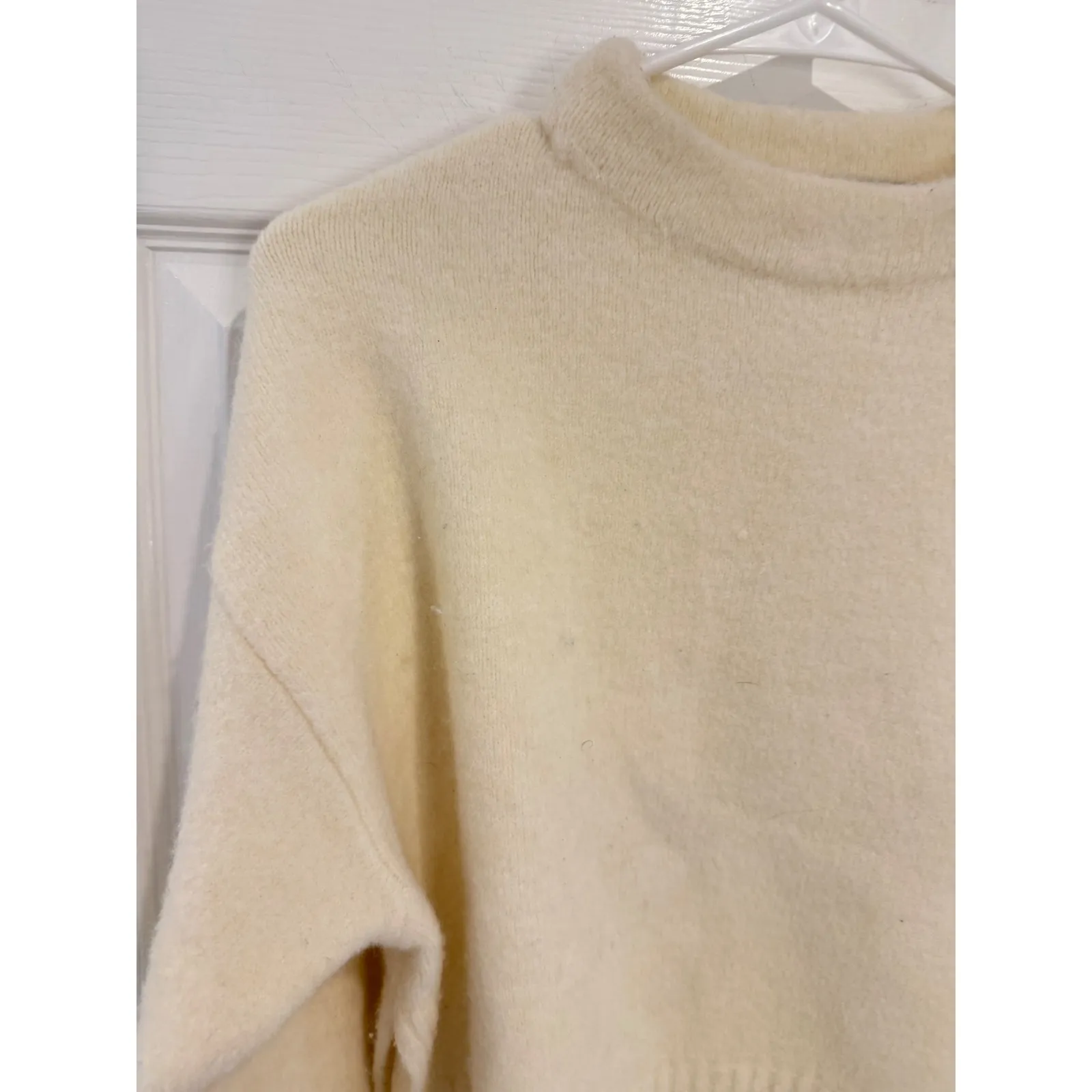 Zara‎ Cropped Sweater Mock Neck Long Sleeve Knit Pullover Cream Size M - Image 2