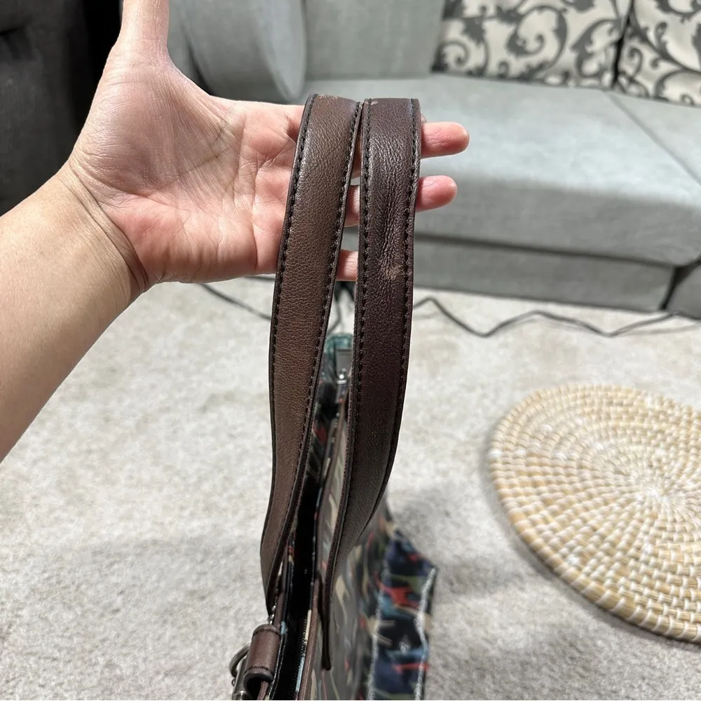 Fossil Giraffe Coatted Canvas Tote Shoulder Bag Keyper Lock Charm Multicolor - Image 7