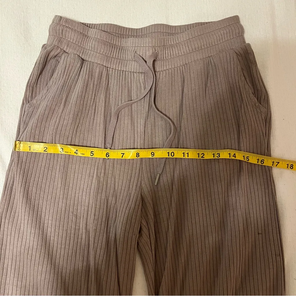 Beyond Yoga Ribbed Well Traveled Wide-Leg Pants - Taupe / Birch - Image 7