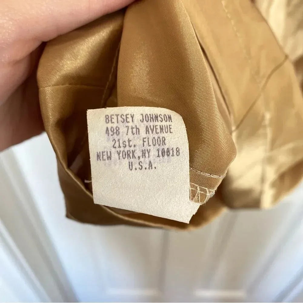 Vintage BETSEY JOHNSON Gold Satin Slip Size Medium 90s - Image 5