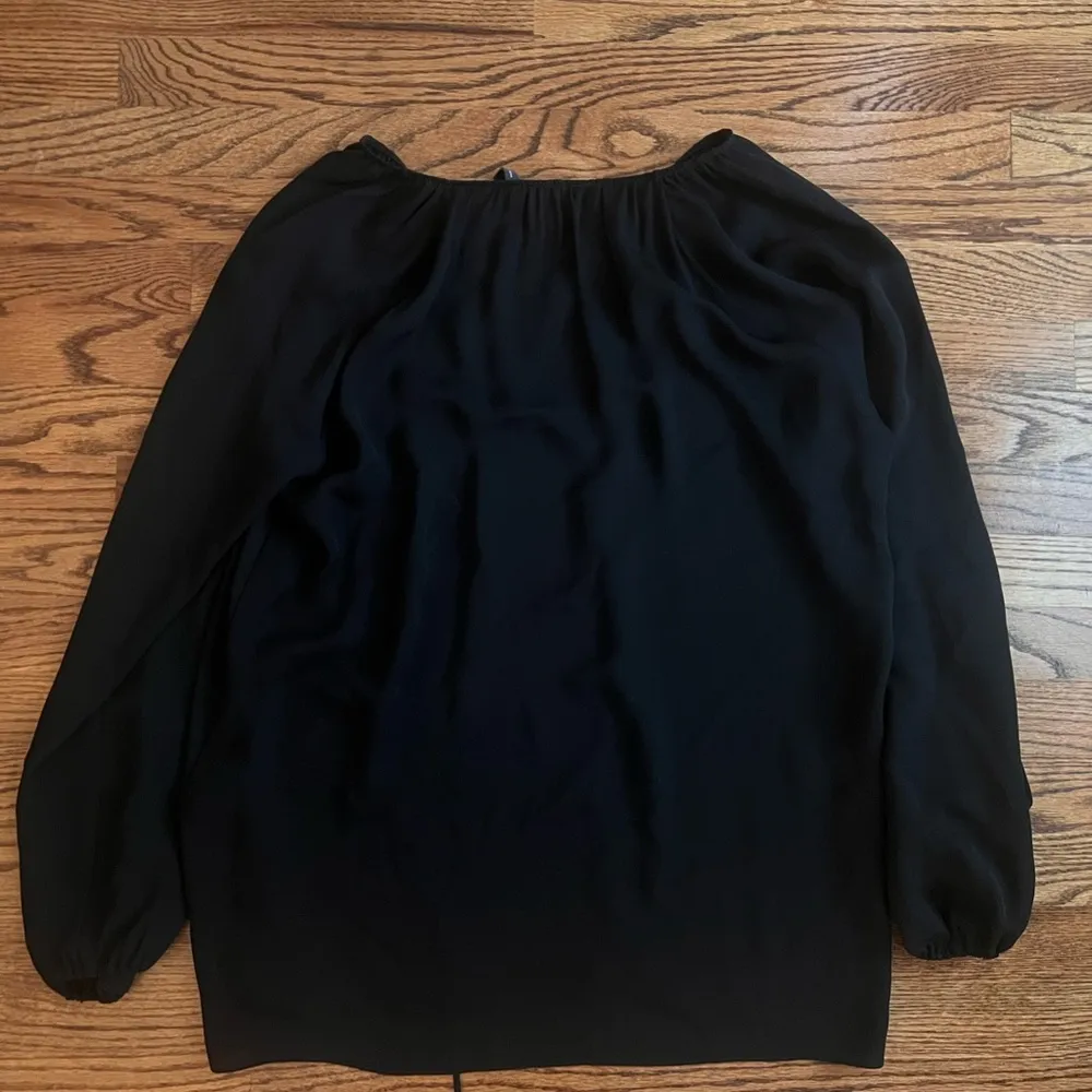 Theory Silk Gathered Slit Neck Top – Black, Size Large - Image 3