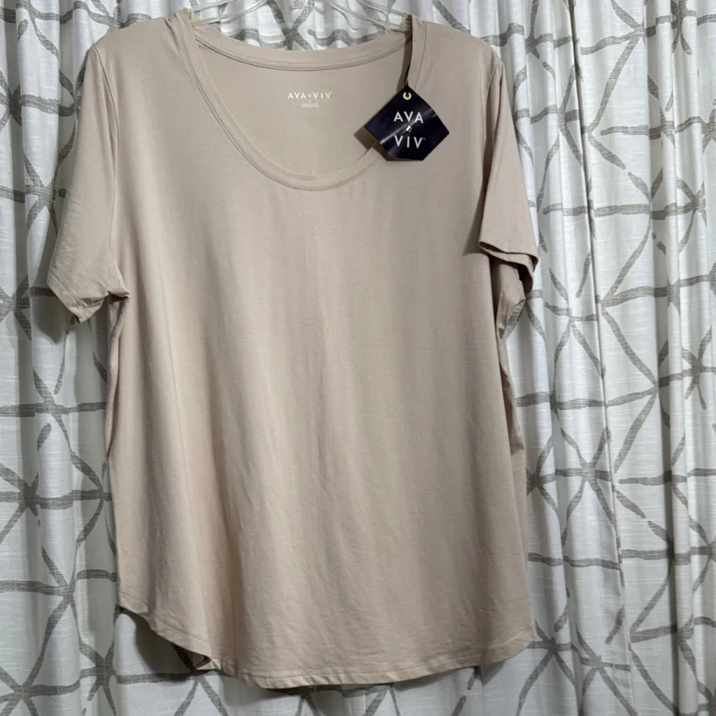 Ava & Viv Women's Beige Short Sleeve Tee - Image 7