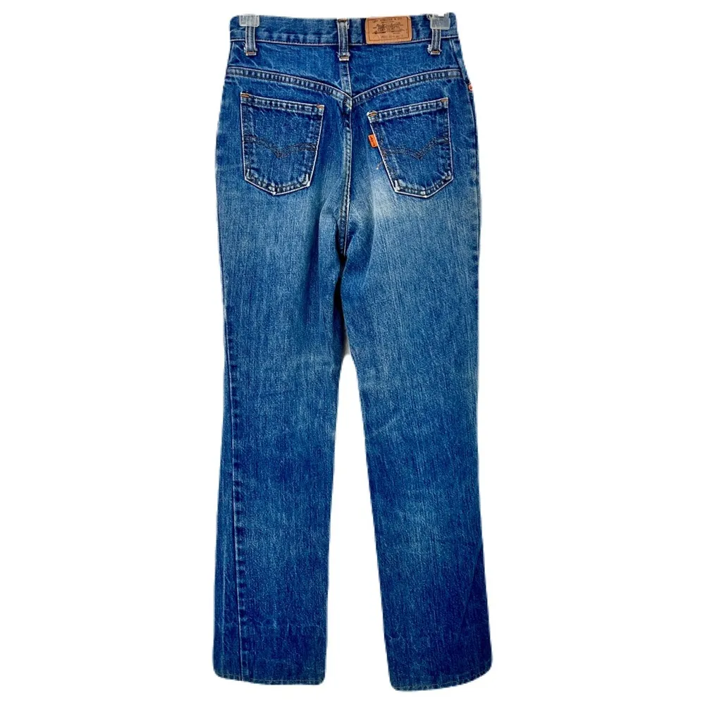 Vintage 70s Levi’s High Waisted 25035-0214 Orange Tab Bootcut Blue Jeans, Size 8 - Image 2