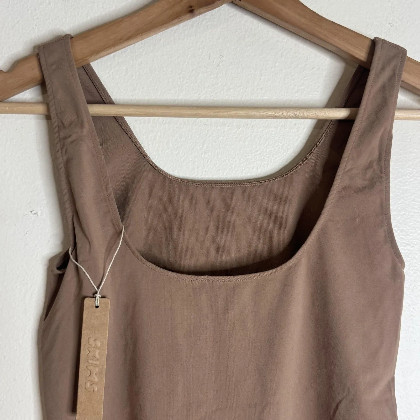 Skims Soft Smoothing Seamless Thong Bodysuit Womens Small Brown Sienna Shapewear - Image 5