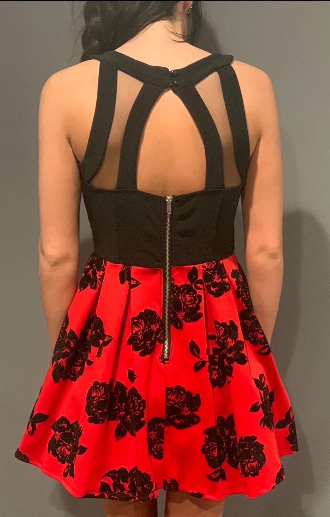 Size 5 Short Homecoming Dress - Image 2