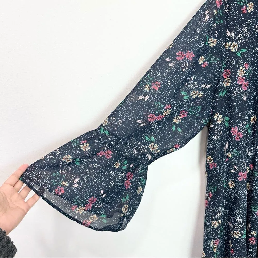 Eloquii Tie Neck Flare Sleeve Dress Blue Floral NWT size 24 - Image 6