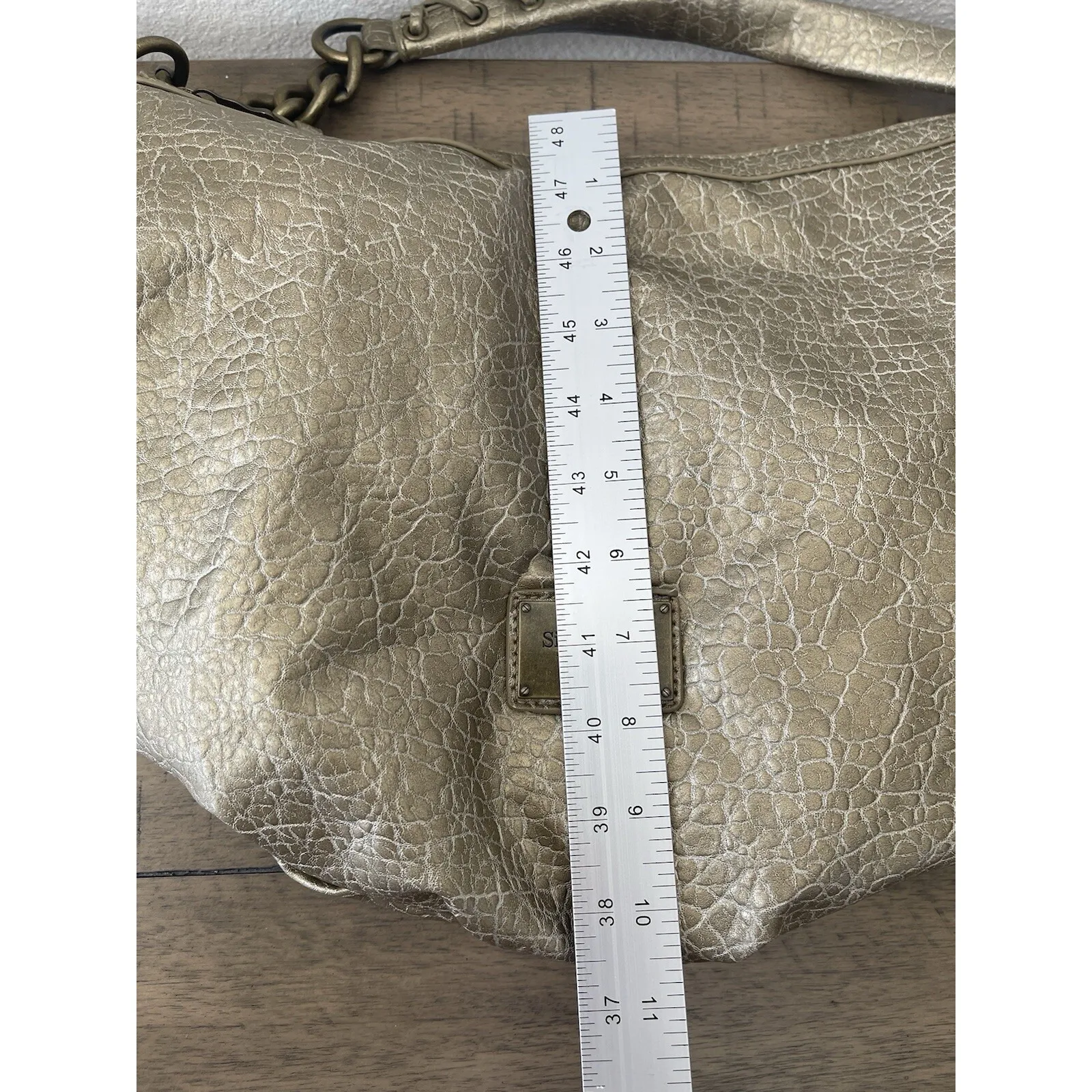 Simply Vera Vera Wang Hobo Slouch Shoulder‎ Purse In Gold - Image 5