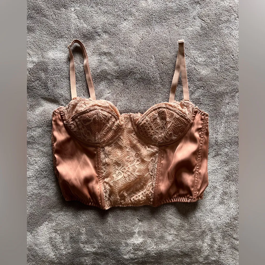 BDG Copper Satin Lace Coquette Corset Tank Top Women’s Sz S EUC - Image 3