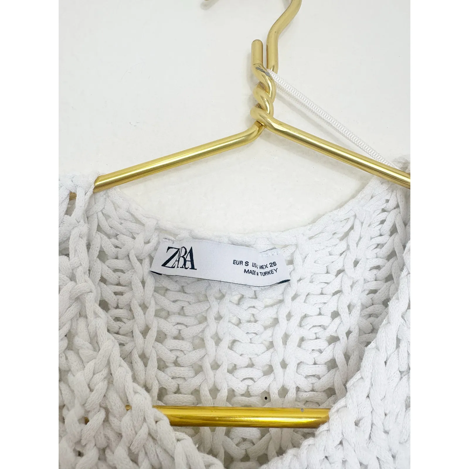 Zara White Chunky Knit Oversized Cardigan Sweater Vest Size Small Gold Button - Image 6