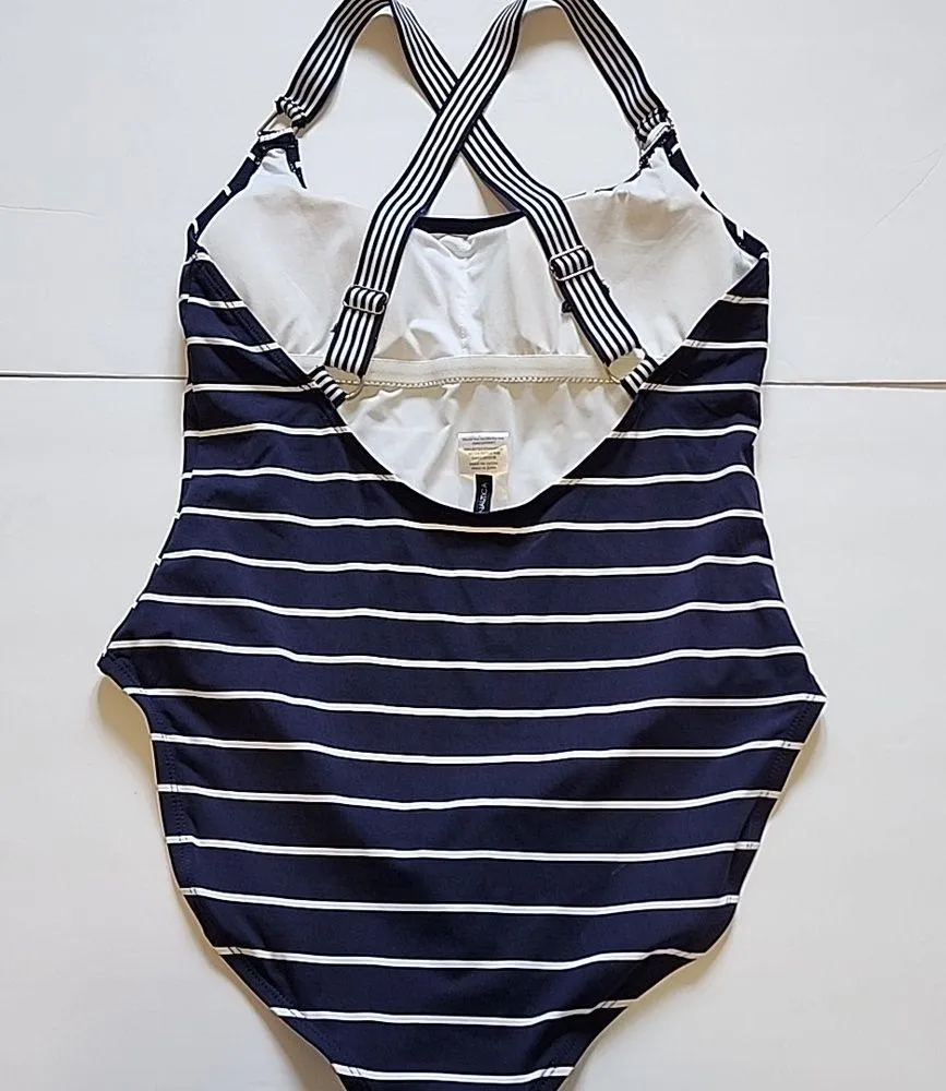 Nautica Women's Cross Back One Piece Swimsuit. Size XL - Image 8