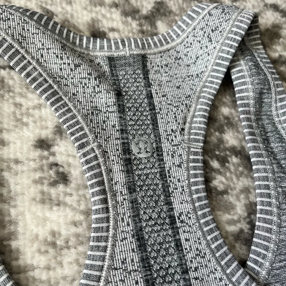 Lululemon Swiftly Tech Racerback - Image 3