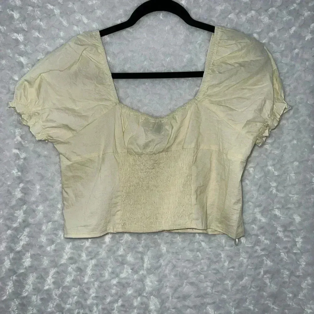 Princess Polly NWT Abe Crop Top (Size 10) - Image 4