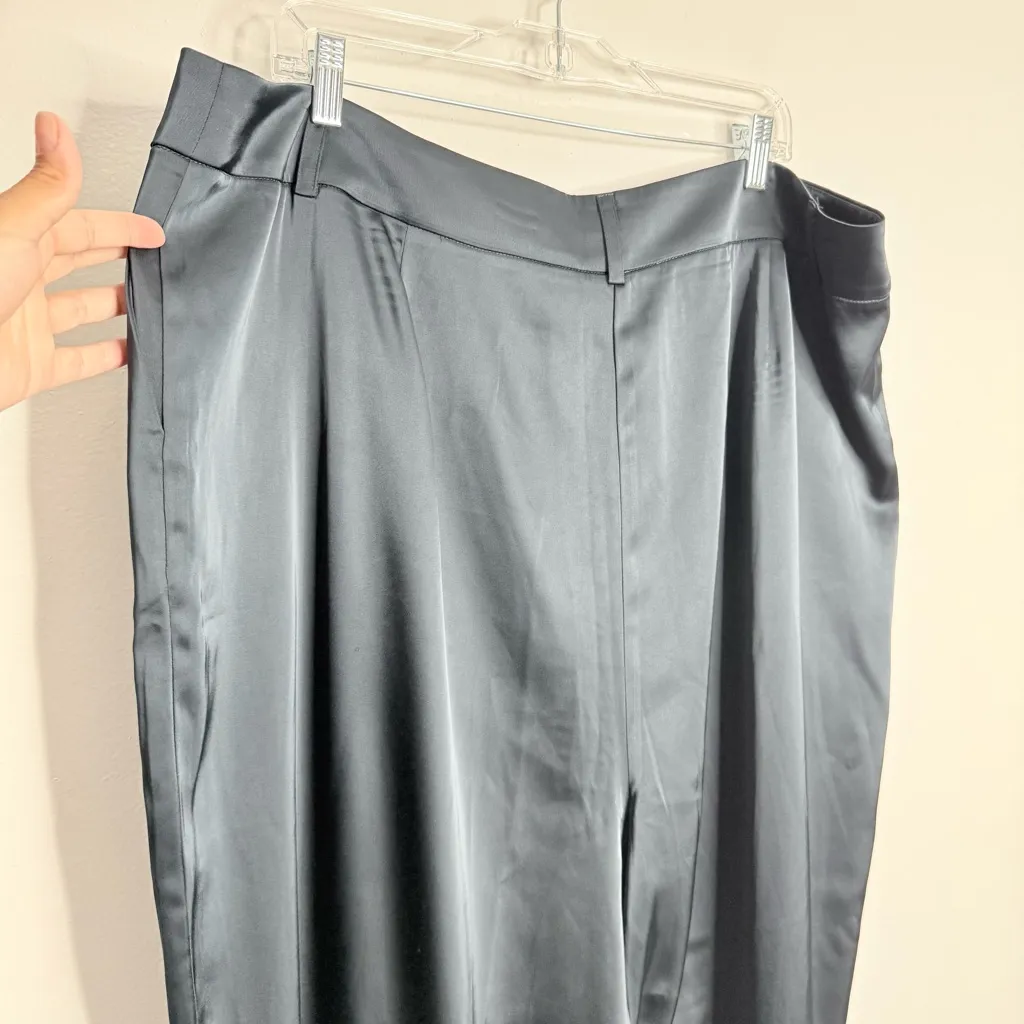 NWT City Chic Rylie Wide Leg Pant‎ In Steel Blue Size XL/22 Lined Satin Feel - Image 10