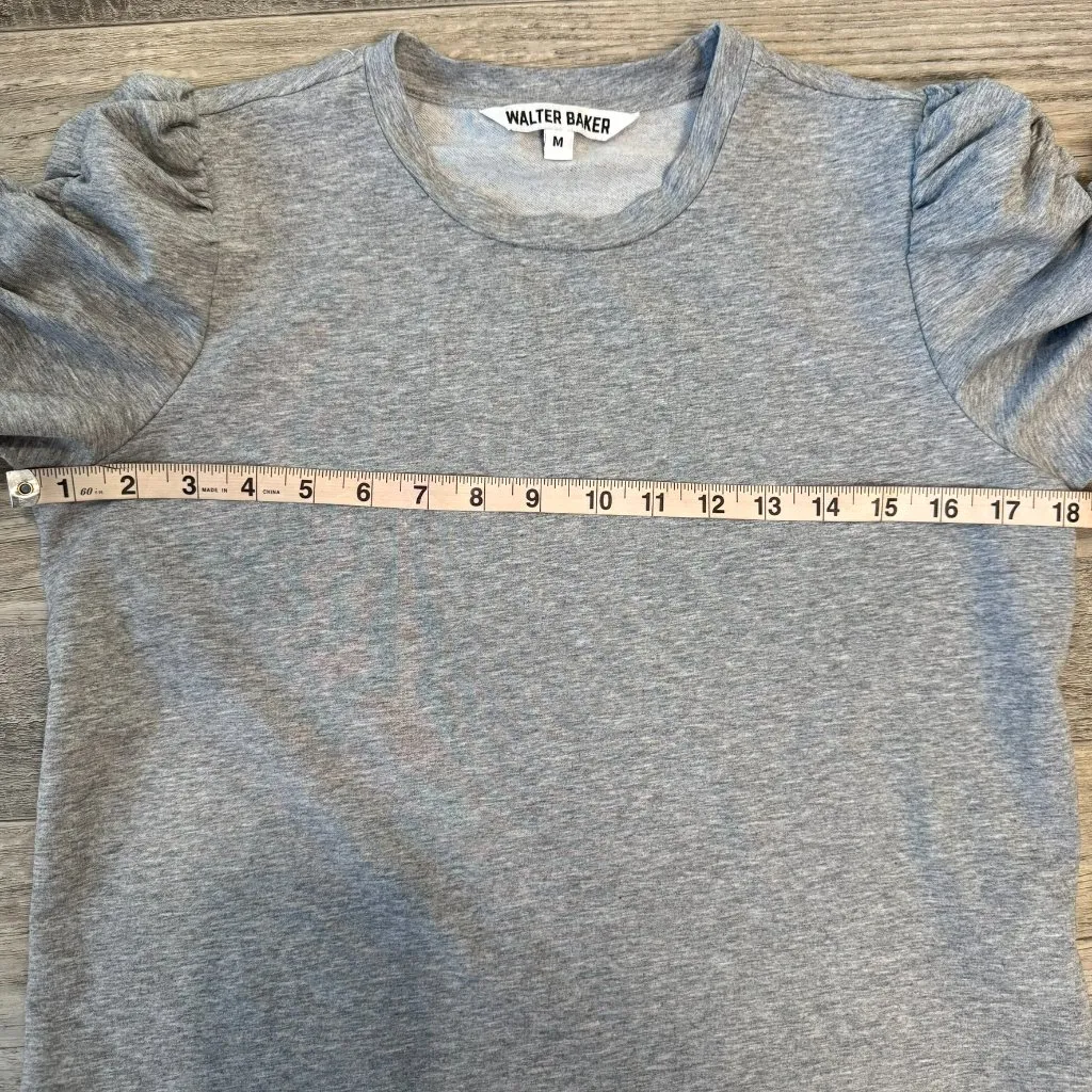 Walter Baker grey knit ruched puff ruffle sleeve top womens size medium E9 - Image 5