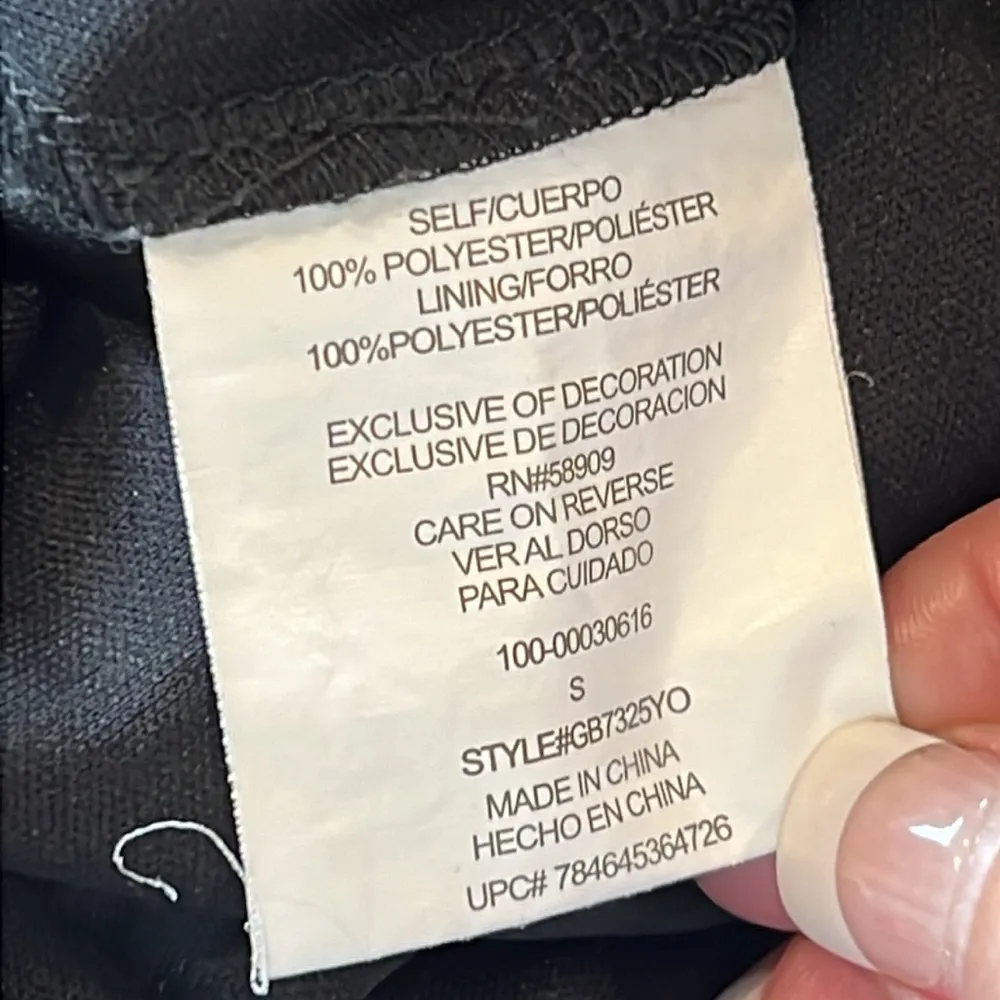 GB Gianni Bini Black Floral V-Neck Lace Up Bell Sleeve Romper Size Small - Image 11