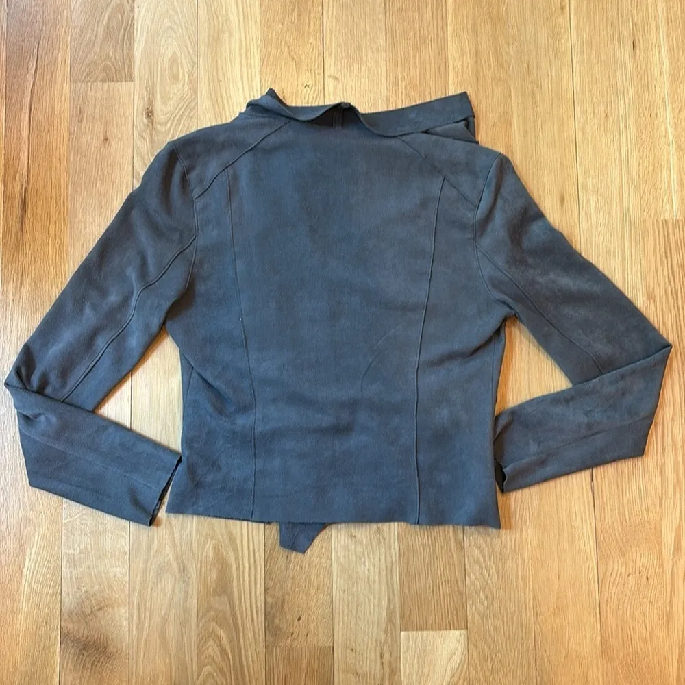 Blank NYC Motorcycle Jacket Faux Suede Drape Front Gray Medium - Image 5