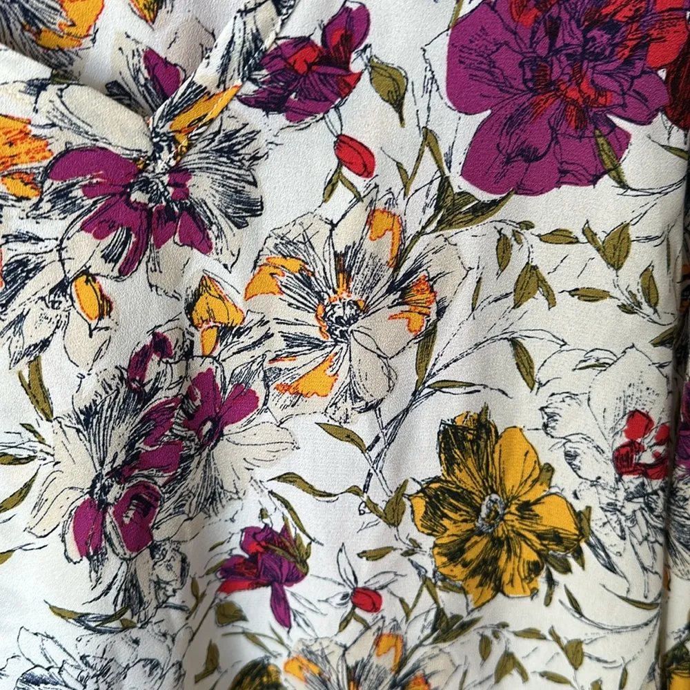 Allison Joy floral pullover blouse with bell sleeve - Image 2