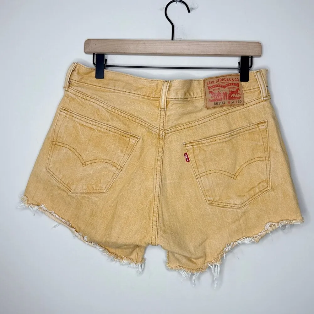 Levi's 501 XX Original Fit High-Rise Shorts Size 34 Gold Yellow Raw Hem 5-Pocket - Image 6