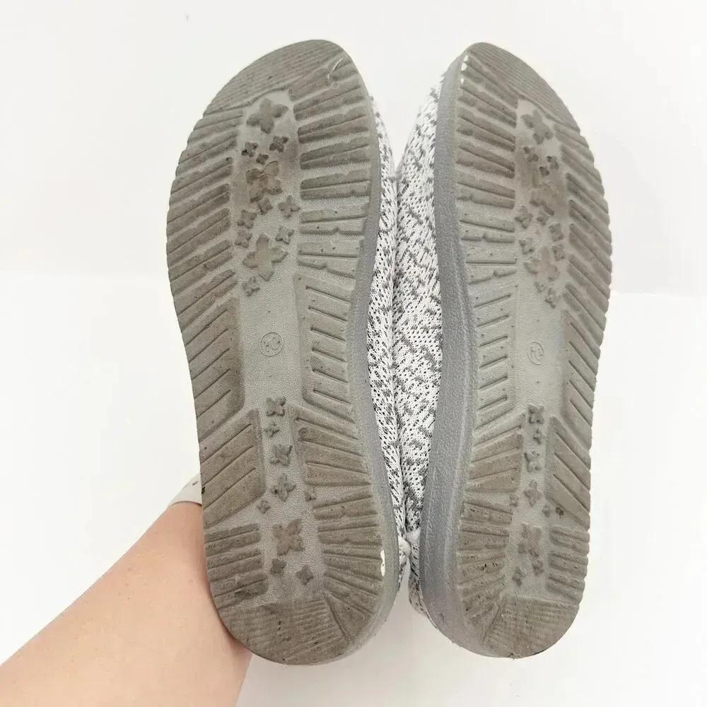 SIMPLY SOUTHERN Womens Size 10‎ Slip On Shoe Breeze Grey/White - Image 8