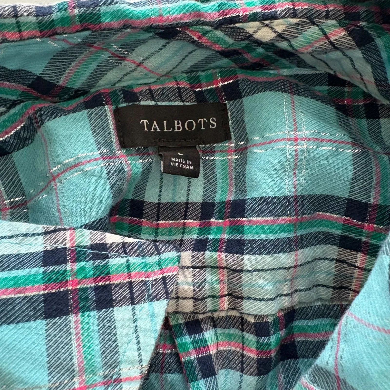 Talbot Long Sleeve Button Front Shirt Size Large EUC - Image 5
