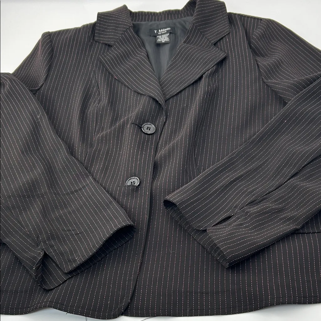 Tahari Black Pinstripe Blazer - Image 6