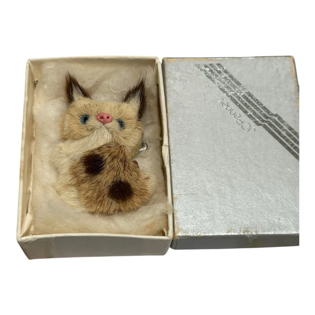 Vintage Real Fur Realistic Cat Kitty Lapel Pin with Felt Back Rare Unique Brown - Image 6