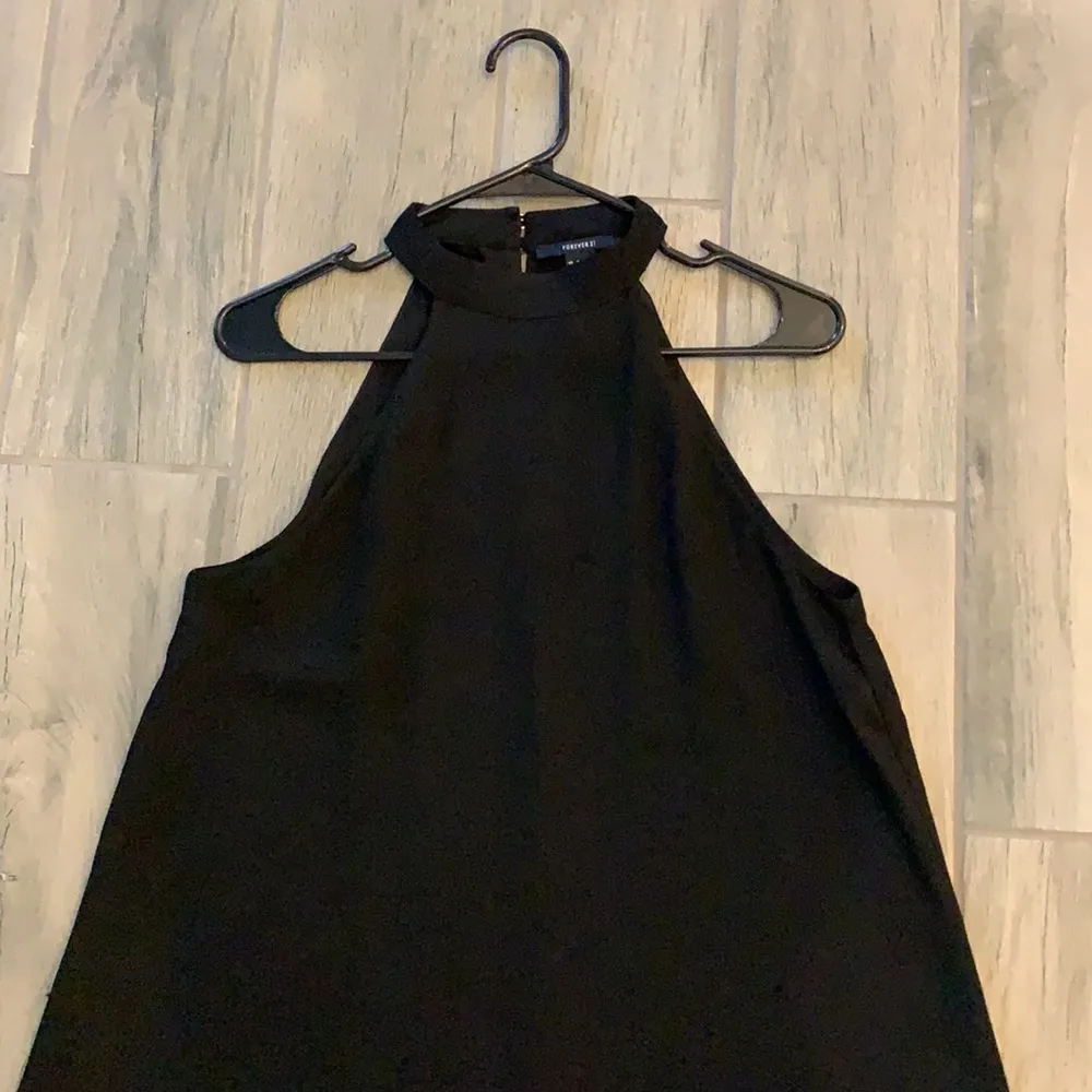 Forever 21 black dress - Image 2
