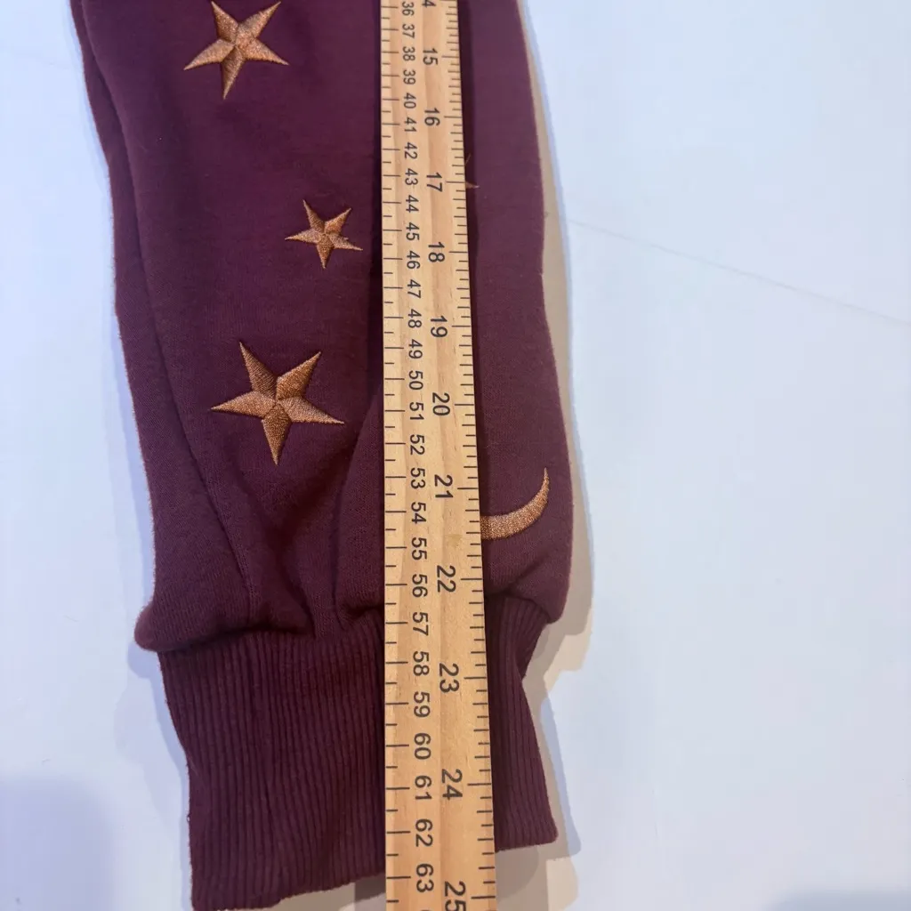 Beyond and lost NYC moon and star embroidery zip up hoodie size S Purple - Image 11